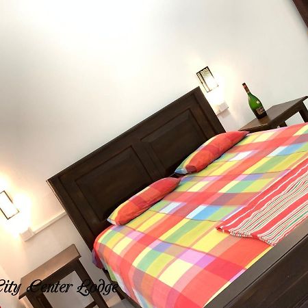 Ponnarankulama City Centre Lodge מראה חיצוני תמונה