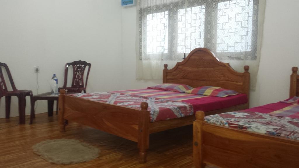 Ponnarankulama City Centre Lodge מראה חיצוני תמונה